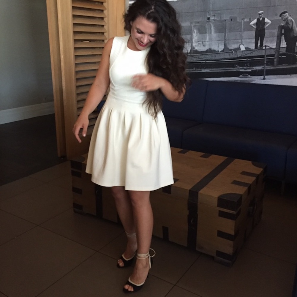 BCBG cream a-line dress. Size small. Worn once